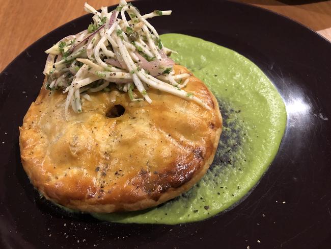 Beef and ale pie at Terroir, Auburn, Clare Valley