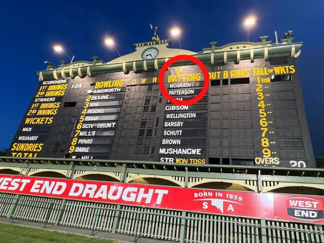 The Adelaide Oval scoreboard. Image: Twitter/@StrikersBBL