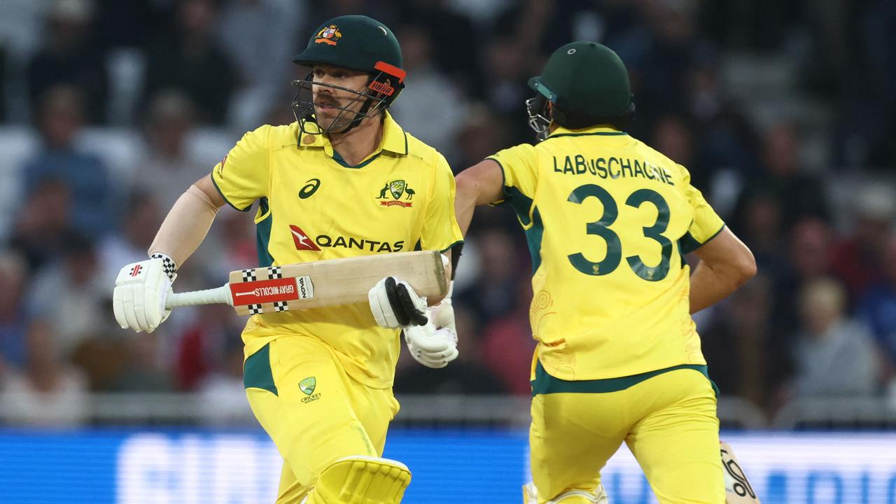 Australia beat England in one-day cricket international at Trent Bridge ...