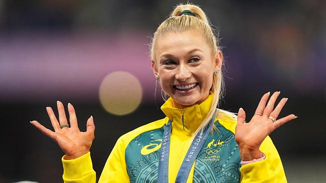 PARIS, FRANCE - AUGUST 10: Silver medalist Jessica Hull of Australia celebrates on the podium after the Women's 1500m Final of the Athletics on Stade de France during the Paris 2024 Olympics Games on August 10, 2024 in Paris, France. (Photo By Alvaro Diaz/Europa Press via Getty Images)