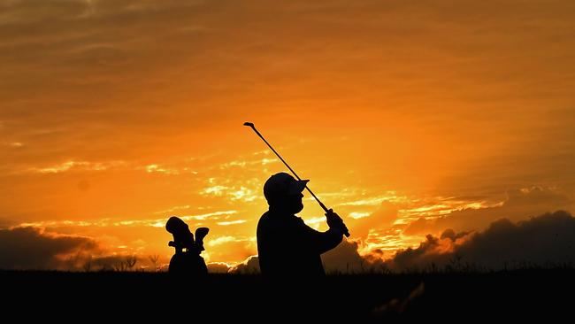 Jarrod Lyle plays out of the bunker as he warms up on day two of the 2016 Fiji International. Picture: Getty