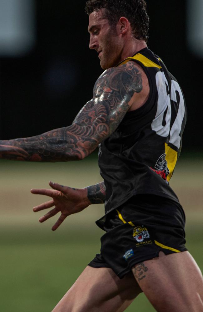 Liam Buxton in the Waratah vs Nightcliff Tigers 2023-24 NTFL men's qualifying final. Picture: Pema Tamang Pakhrin