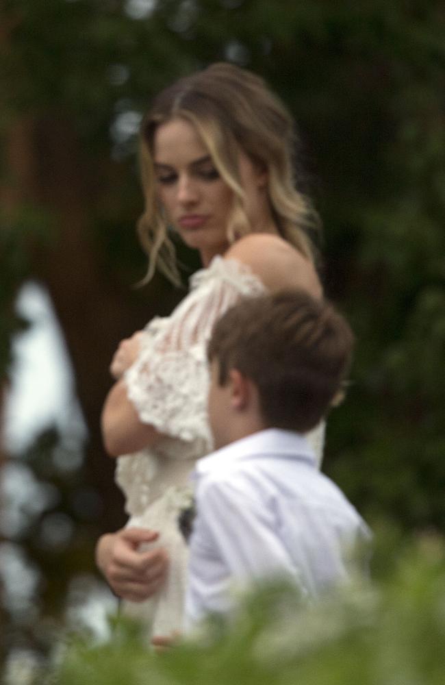 margot-robbie-wedding-dress-photos-star-looks-stunning-on-big-day-news-au-australia-s