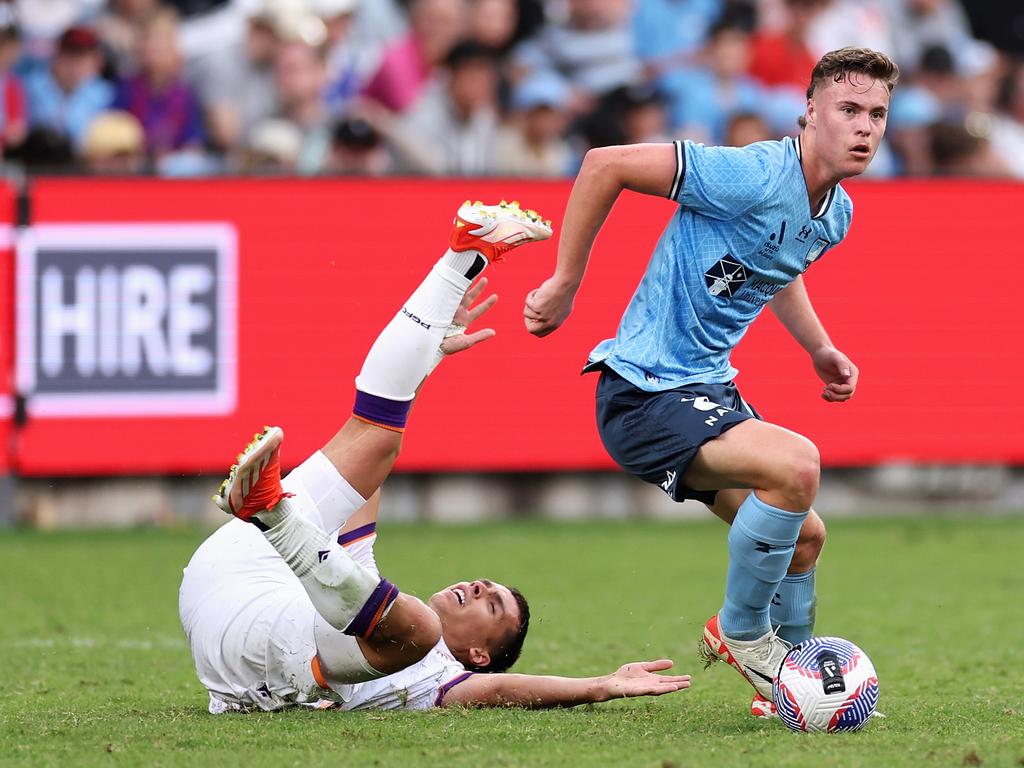 Jake Girdwood-Reich (right) has signed with Major League Soccer club St Louis City. Picture: Cameron Spencer/Getty Images