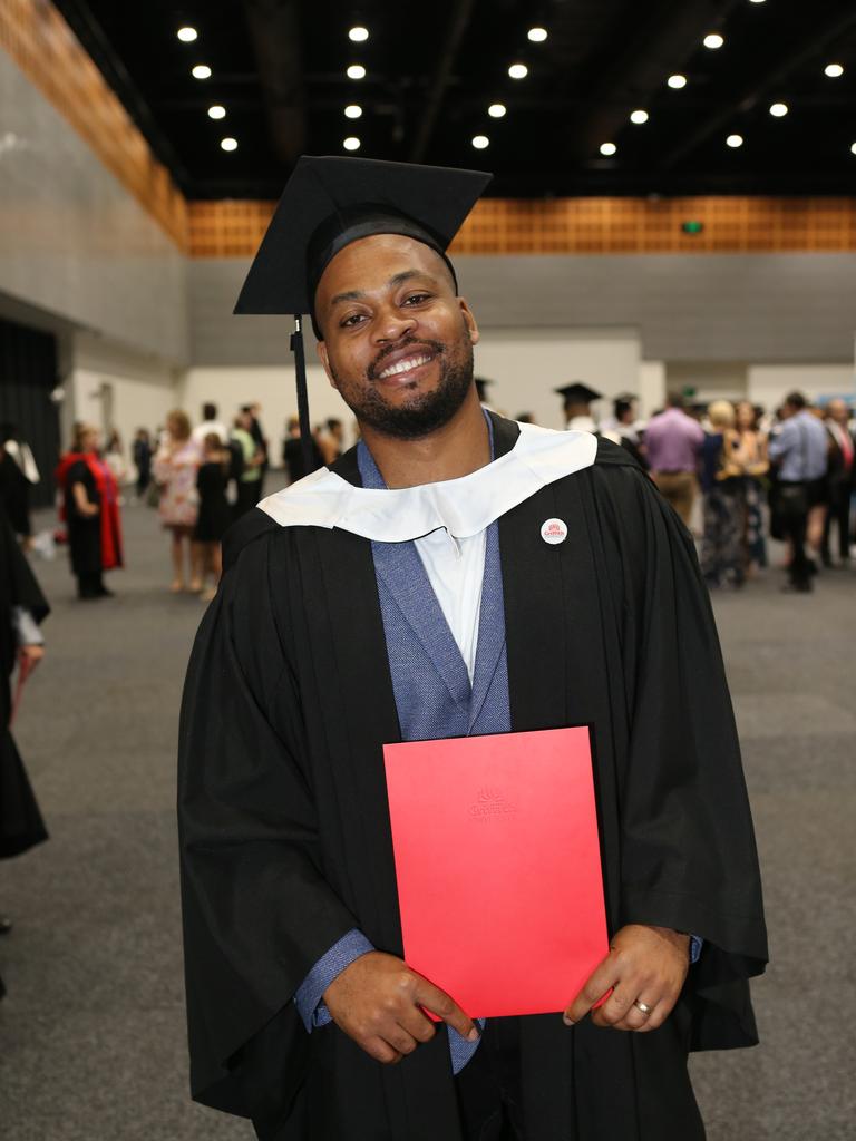 45+ PHOTOS: Griffith University graduation on Gold Coast | Gold Coast ...