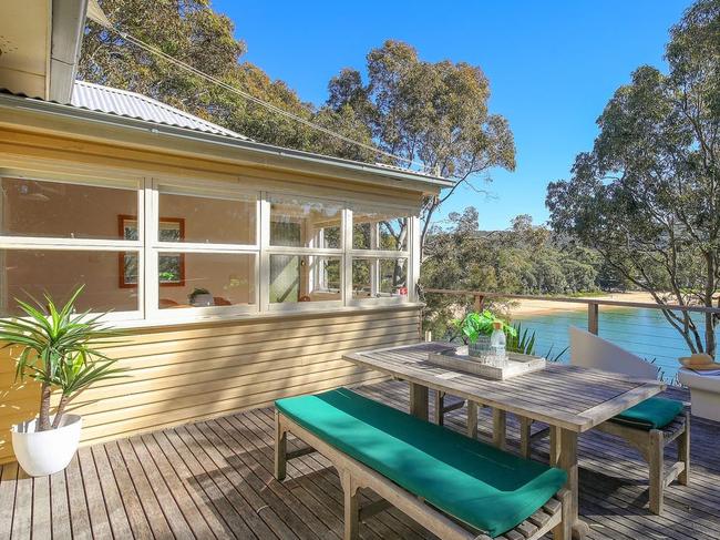 Louise Fussell and her husband Thomas, a UK private equity investor have sold their Pearl Beach getaway. Source: realestate.com.au