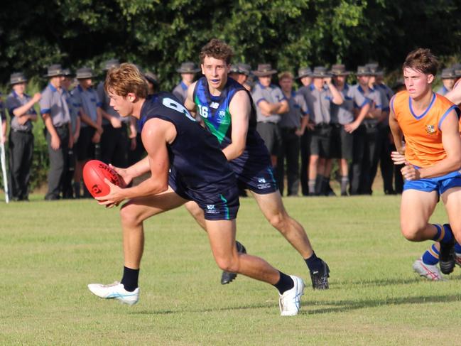 Jarvis Czarkowski breaks clear against Ashgrove: Picture: Sue Middleton.