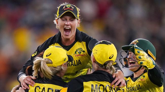 Meg Lanning with her teammates during the Women's T20 World Cup final victory. Picture: AAP