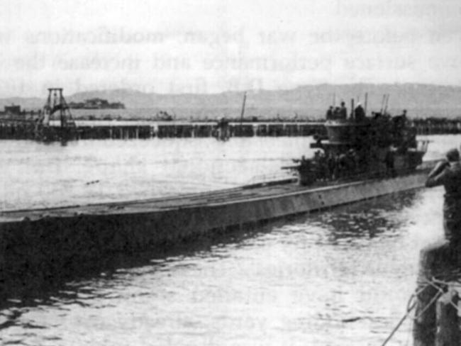 German U-boat submarine U 862 sailing from Trondheim, Norway during WWII  29 May 1944.  1940s  u/boat uboat u/862  u862 ship/ Submarines history armed forces navy o/seas