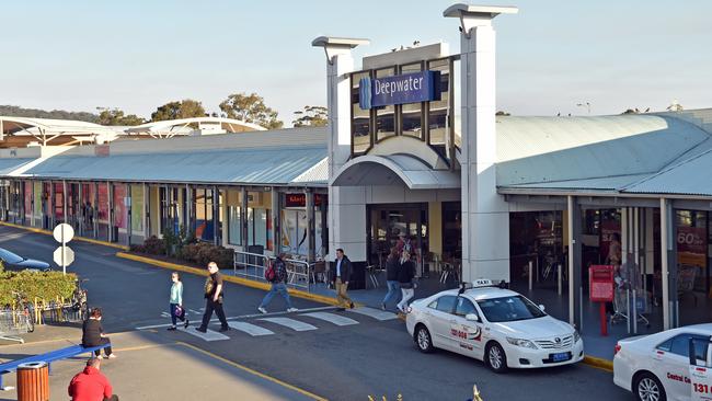 The couple were visiting the Central Coast and it was her first time at Deepwater Plaza. (AAP Image/Troy Snook)