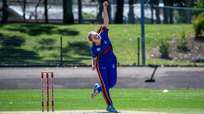 Sienna Eve bowling for Northern District. Picture: Thomas Lisson