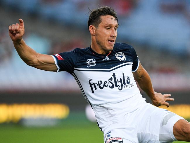Mark Milligan for the Victory take a shot on goal during the A-League Round 17 match between Western Sydney Wanderers and Melbourne Victory  at ANZ Stadium, Sydney Olympic Park, Sydney, on Friday, January 19, 2018. (AAP Image/Brendan Esposito) NO ARCHIVING, EDITORIAL USE ONLY