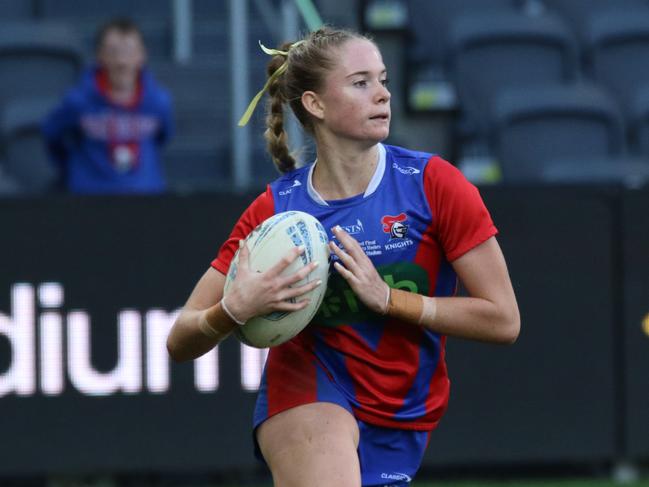 Lilly McNamara takes a run. Picture: Warren Gannon Photography