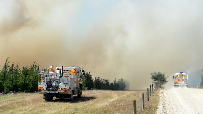 CFS battle strong winds as well as the fire at Mt Crawford. Picture: Tricia Watkinson