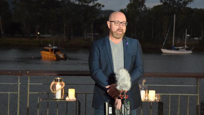 Bryan Cranston spoke at the candlelight vigil held at the Rockhampton Riverbank in honour of his sister Karen Gilliland.