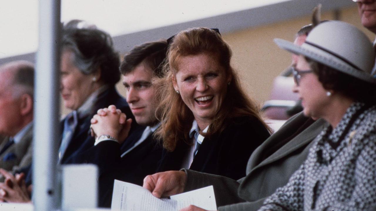 Sarah Ferguson, Duchess of York and Andrew, Duke of York with the Queen in 1986.