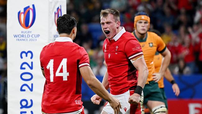 Nick Tompkins of Wales celebrates. Photo by Hannah Peters/Getty Images.