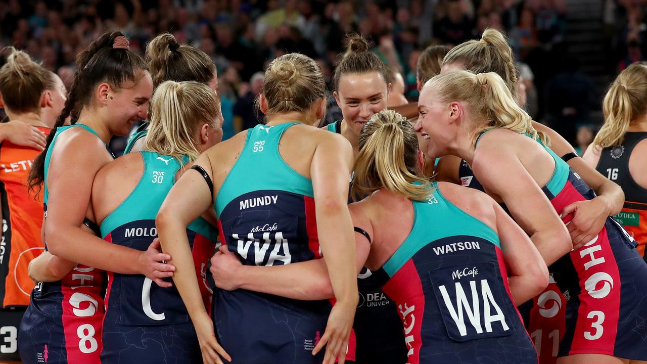 Vixens celebrate victory. (Photo by Kelly Defina/Getty Images)
