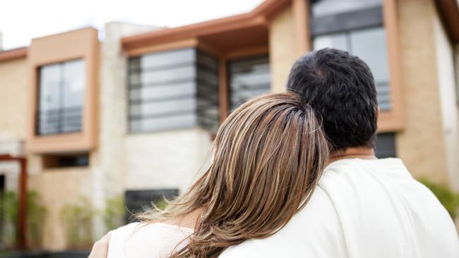 Queensland housing costs: One in five households close to defaulting on ...