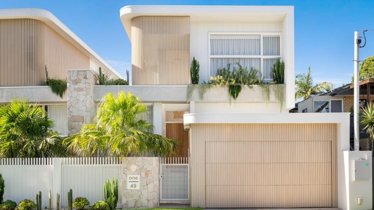 The luxury beachside home