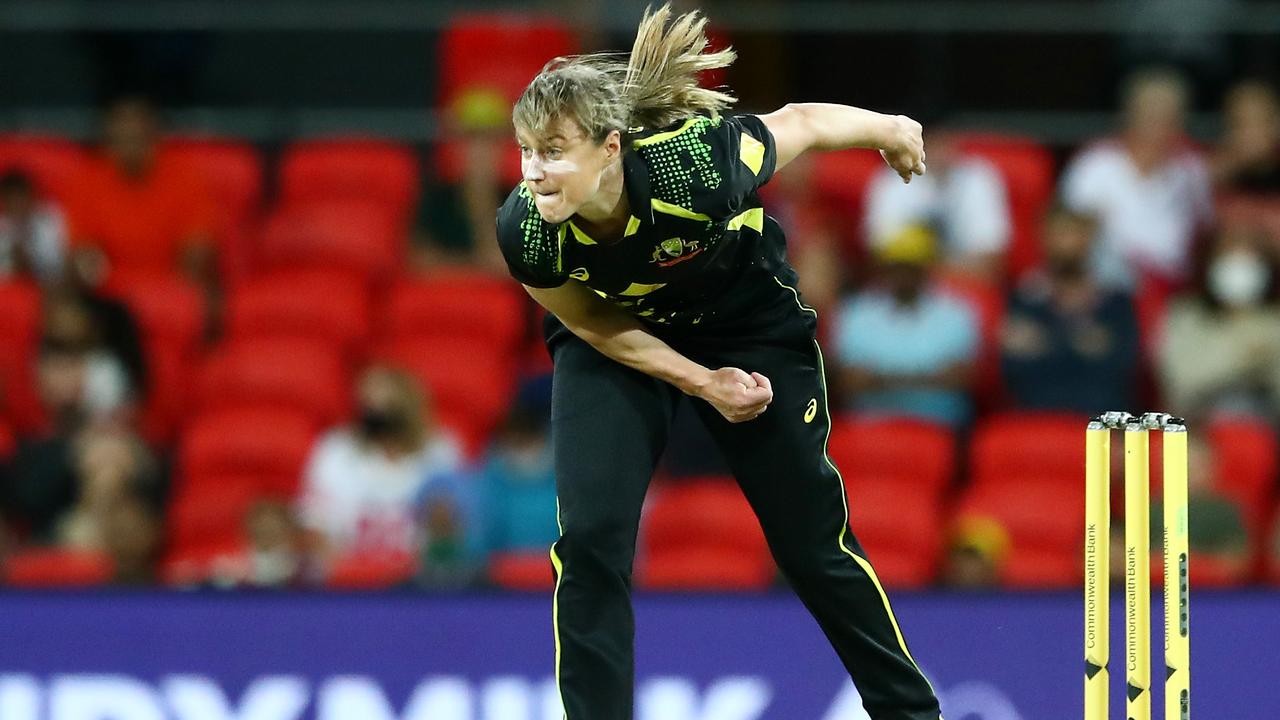 Ellyse Perry didn’t bowl in the final T20 against India. Picture: Chris Hyde/Getty Images