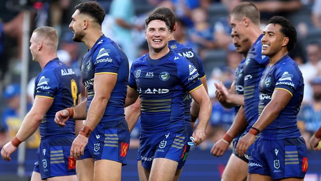 SYDNEY, AUSTRALIA - MARCH 09: Mitchell Moses of the Eels celebrates with team mates during the round one NRL match between Parramatta Eels and Canterbury Bulldogs at CommBank Stadium, on March 09, 2024, in Sydney, Australia. (Photo by Brendon Thorne/Getty Images)