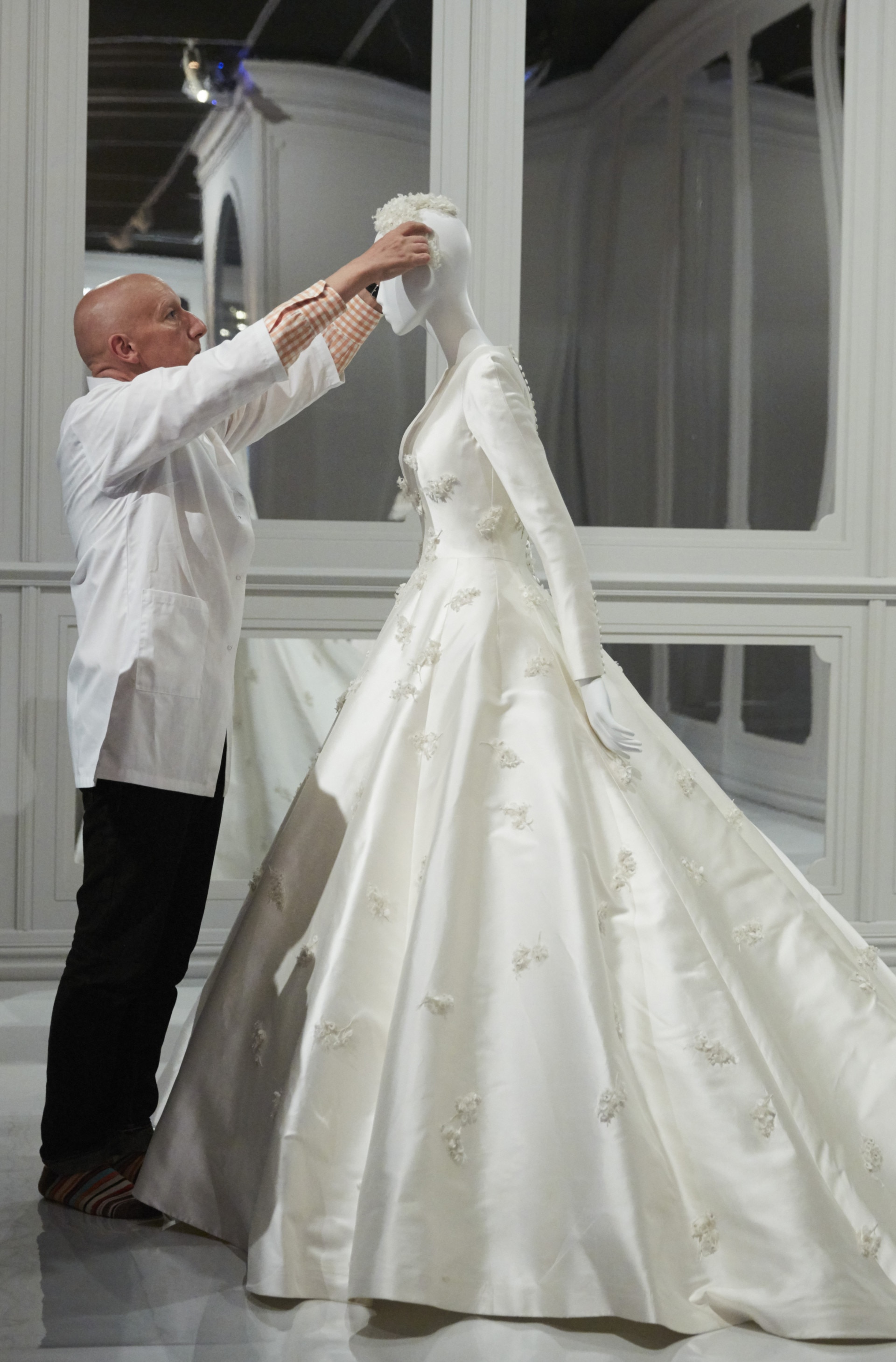 Christian dior hotsell wedding gowns