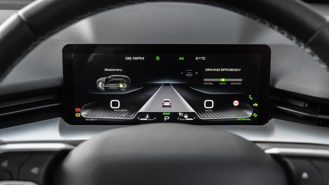 The driver’s instrument display in the Haval H6 Hybrid.