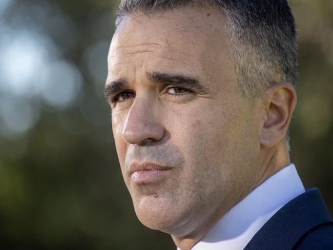 ADELAIDE, AUSTRALIA - NewsWire Photos 28,March, 2024: Premier Peter Malinauskas and Labor candidate for Dunstan Cressida O'Hanlon have a coffee after winning the Dunstan by-election in Norwood, Adelaide.  Picture: NCA NewsWire / Kelly Barnes