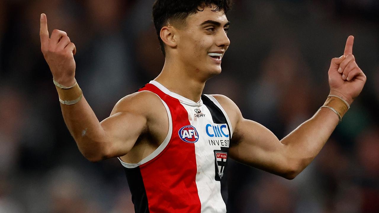 Saint goes from bench spray to rising star