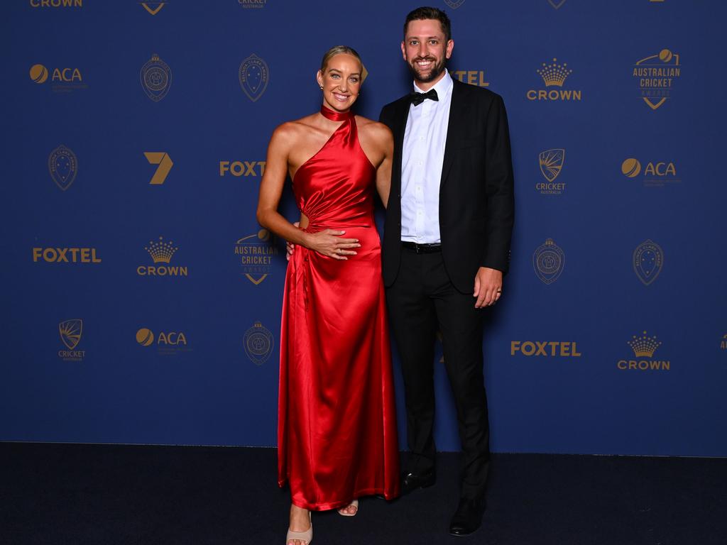 Matthew Short and swimmer Madison Wilson at the awards. Picture: Morgan Hancock/Getty Images for Cricket Australia