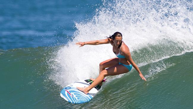 Seven-time world surfing champion Layne Beachley says she will have no issue if Stephanie Gilmore eventually beats her record.