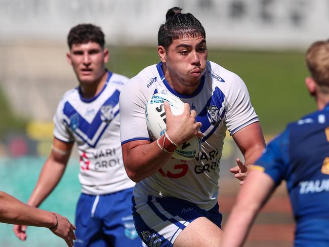 Oliva Smith on the charge for Canterbury. Picture: Adam Wrightson Photography.