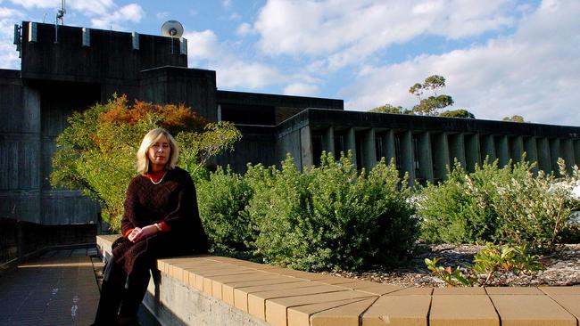 Alana Hardman at the UTS Lindfield. She organised a public meeting to oppose the proposed redevelopment of the campus in 2004.