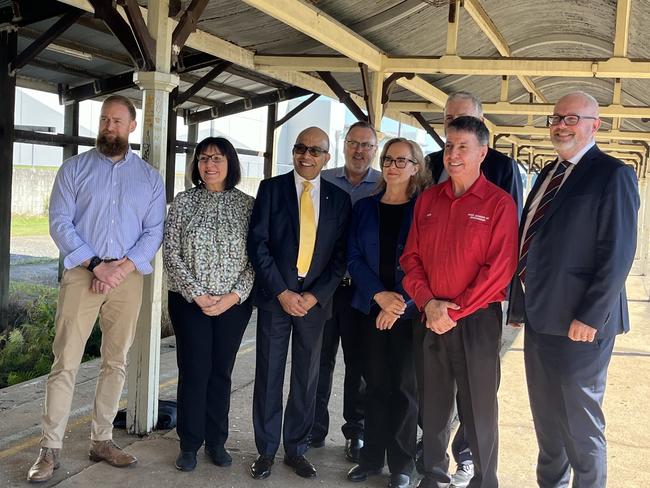 Maryborough Labor MP Bruce Saunders was on hand to welcome Assistant Manufacturing Minister Tim Ayres and members of the Rail Industry Innovation Council, including National Rail Manufacturing Advocate Jacqui Walters to the city.