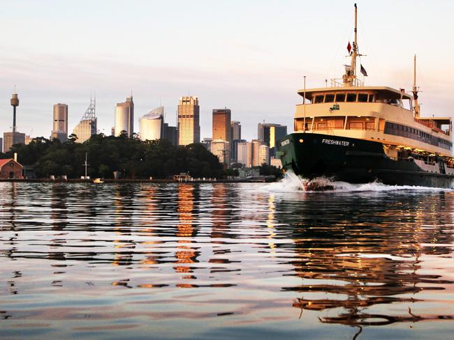 A visitors’ Opal card would make it easier for visitors to travel around the city on all forms of public transport, supporting tourism growth.