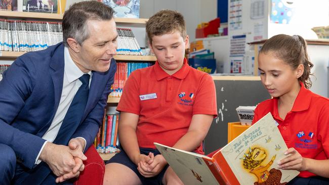 Mr Clare, with students from Telopea Park School in Canberra in 2023, is a fan of phonics to teach children to read. Picture: NewsWire / Gary Ramage