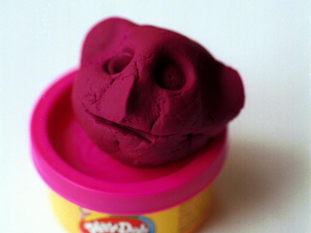 Rapidoh playdough guessing game - play-doh toy sculpture face 10 Jul 2001. /Toys Play-Doh