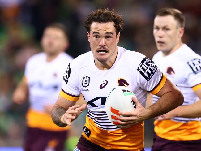 CANBERRA, AUSTRALIA - AUGUST 26: Kobe Hetherington of the Broncos in action during the round 26 NRL match between Canberra Raiders and Brisbane Broncos at GIO Stadium on August 26, 2023 in Canberra, Australia. (Photo by Mark Nolan/Getty Images)