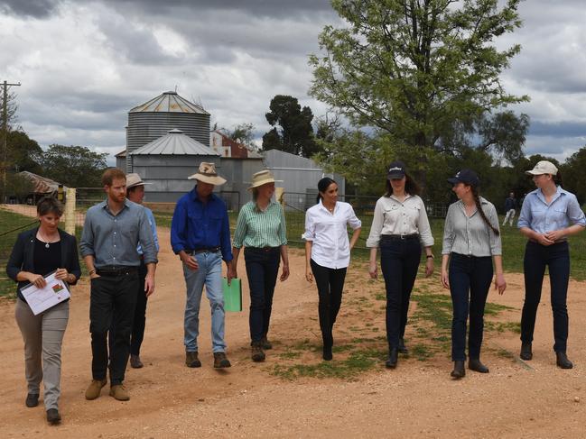 The royal couple tour the Woodley family’s farm in Dubbo. Picture: AAP Image/Dean Lewins