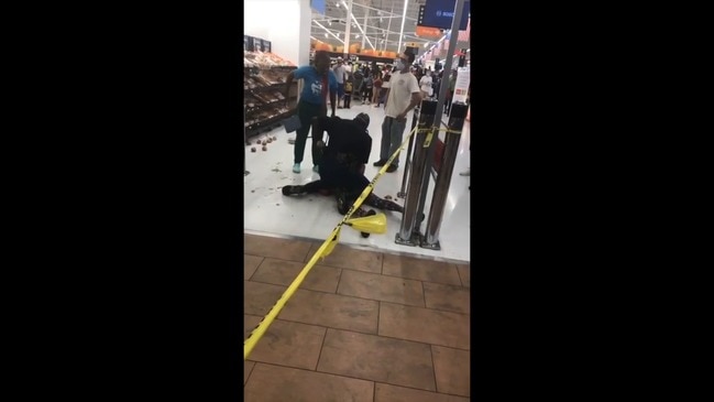 Officer Subdues Woman For Alleged Disorderly Conduct At Roebuck Walmart Au