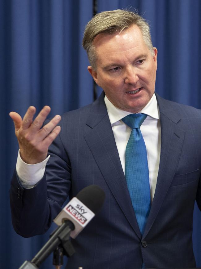 There are claims Shadow Treasurer Chris Bowen has dismissed the concerns of retirees. Picture: AAP Image/Glenn Hunt