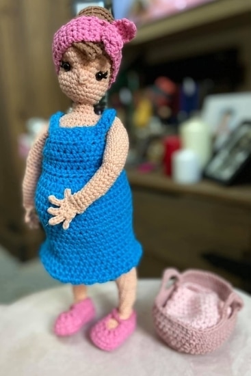 Birthing Mother & Baby Crochet Pattern 