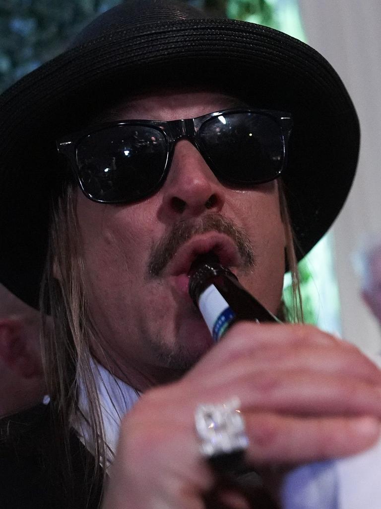 Kid Rock was seen having a ball (mind the pun). Picture: Andrew Harnik/Getty Images/AFP