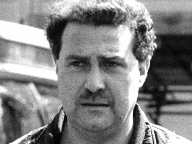 DECEMBER 5, 1991 : Former solicitor Mario Condello (39), who is charged with three counts of obtaining property by deception arising from his dealings with the Coburg branch of the State Bank, pictured at the Melbourne Magistrates' Court, 05/12/91. Pic Ellen Smith. Victoria / Crime / Fraud