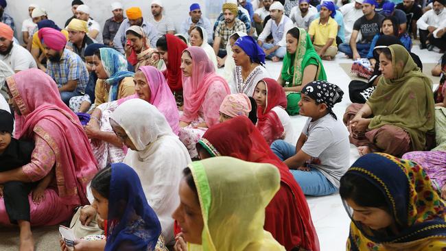 Prayer ceremony for bus attack victim Manmeet Sharma at the Brisbane Sikh Temple. Pic: Tara Croser.