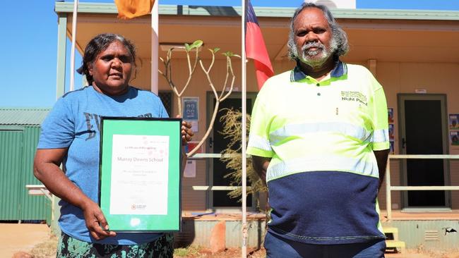 Murray Downs Imangara School LEaD Committee Chairperson Sharon Spratt (left) and member Martin Spratt