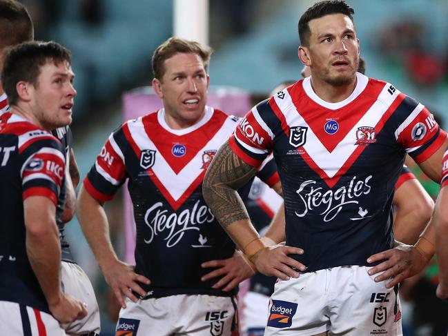 SYDNEY, AUSTRALIA - SEPTEMBER 25:  Sonny Bill Williams of the Roosters looks on after a Rabbitohs try during the round 20 NRL match between the South Sydney Rabbitohs and the Sydney Roosters at ANZ Stadium on September 25, 2020 in Sydney, Australia. (Photo by Cameron Spencer/Getty Images)