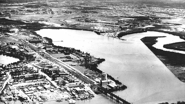 Homebush Bay circa 1928 showing the Rhodes Peninsula.