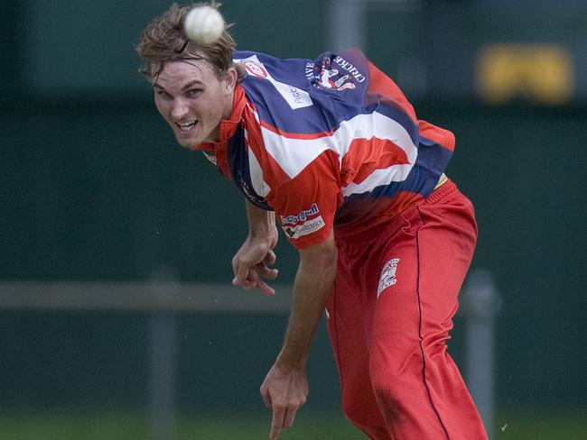 20 20 Cricket played at Griffiths Park 1 United batting vs. Mulgrave fielding: Bowler Neville Philp (Mulgrave)